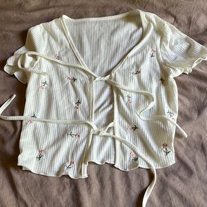 NEVER WORN! Tie up short sleeve top